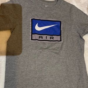 Boys Nike tee